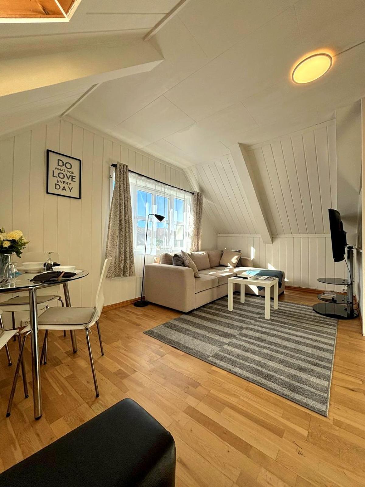 Ultra Dali 2 * Stavanger